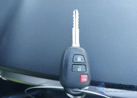 2017 Toyota Rav4 Le из США, поврежденный, VIN JTMZFREV9HJ136695